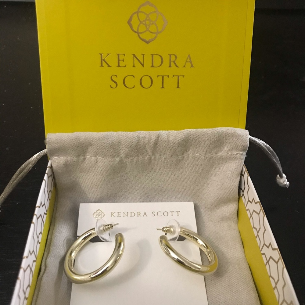 Kendra Scott Colette Hoop Earrings Never Worn